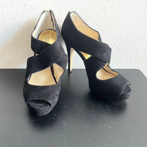 Michael Kors Women's Black Suede Platform Heels Size 9.5 Style AF13E - Picture 2 of 11
